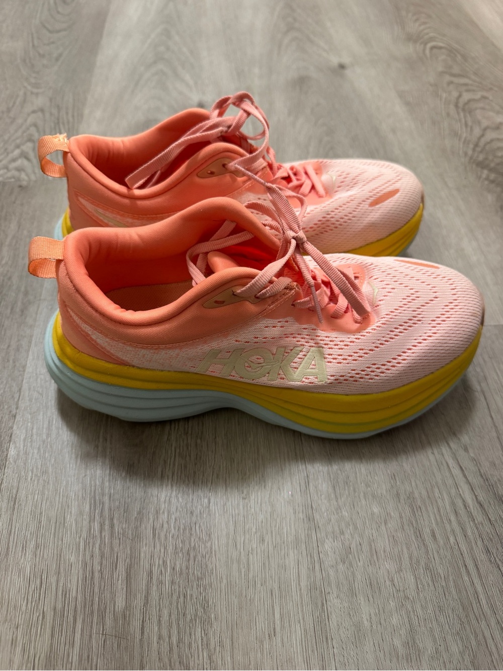 HOKA Women’s Bondi 8